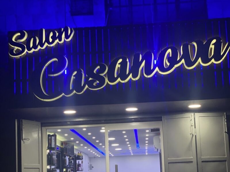 SALON CASANOVA